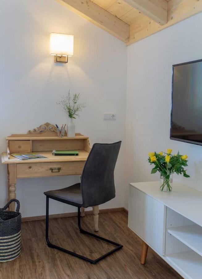 Bergkiefer - Ferienwohnung Oy-Mittelberg Exteriör bild